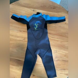 O’Neill toddler wetsuit (2T)